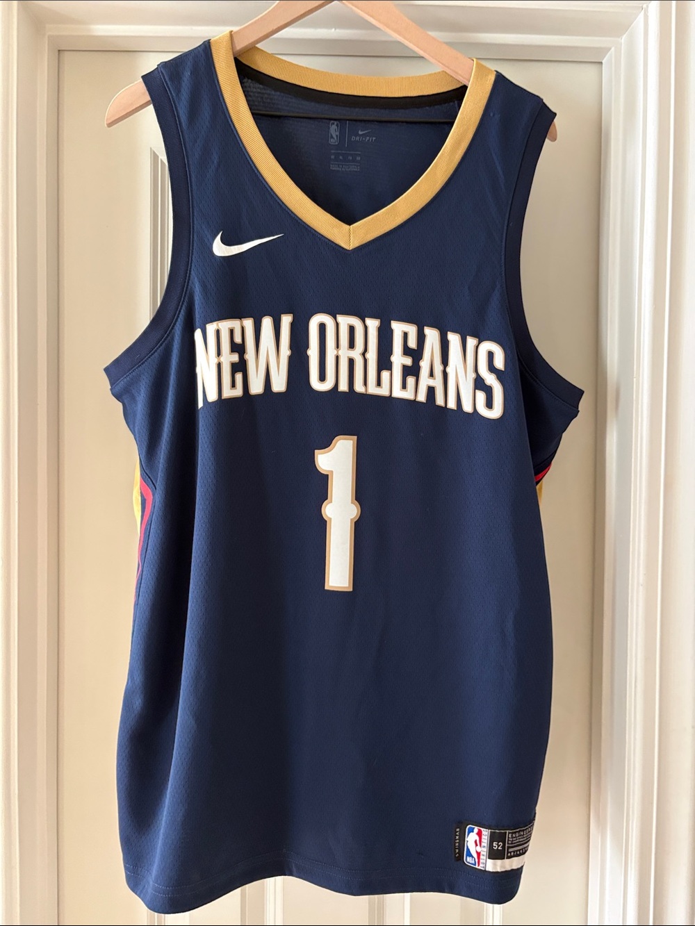 Zion Williamson New Orleans Pelican Basketball Jersey